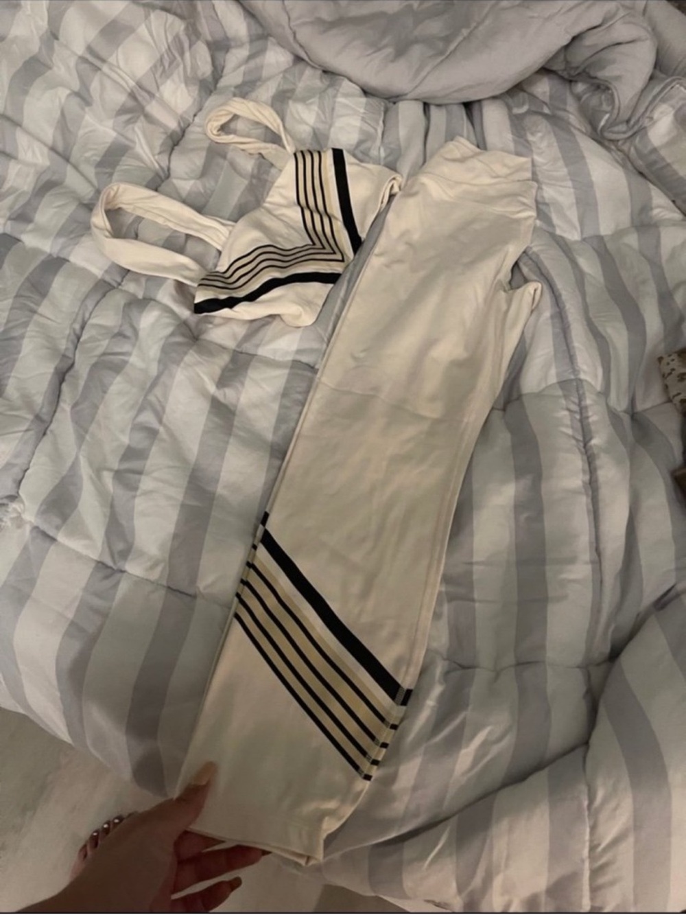 WeWoreWhat Cream Leggings with Black Stripe Detail